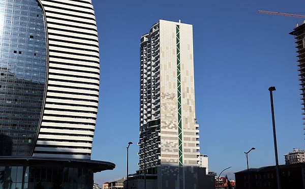 Продается студия с видом на горы в ЖК Mega Palace в Батуми