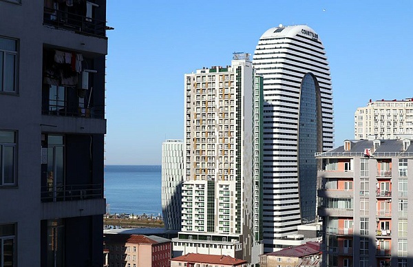 Продается студия с ремонтом и мебелью, вид на море, в ЖК MEGAPALACE